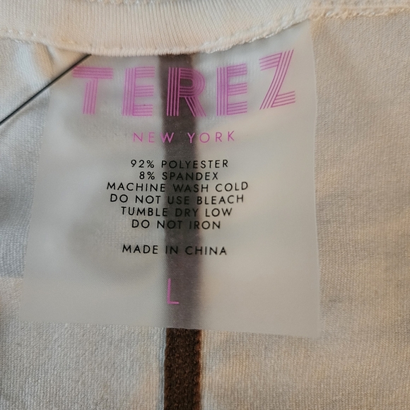 Terez WorkIt Marshmallow Tank Top L NWT - Picture 3 of 4